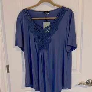 Tralibee Women's Dusty Purple Top with Crocheu Lace Detail NWT